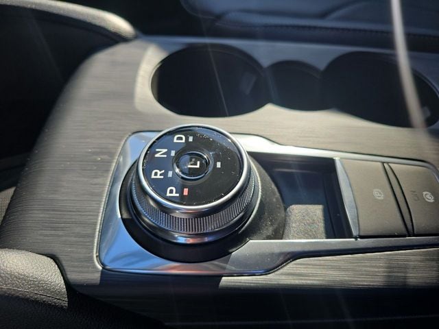 2025 Ford Escape Plug-in hybrid PHEV - Photo 20