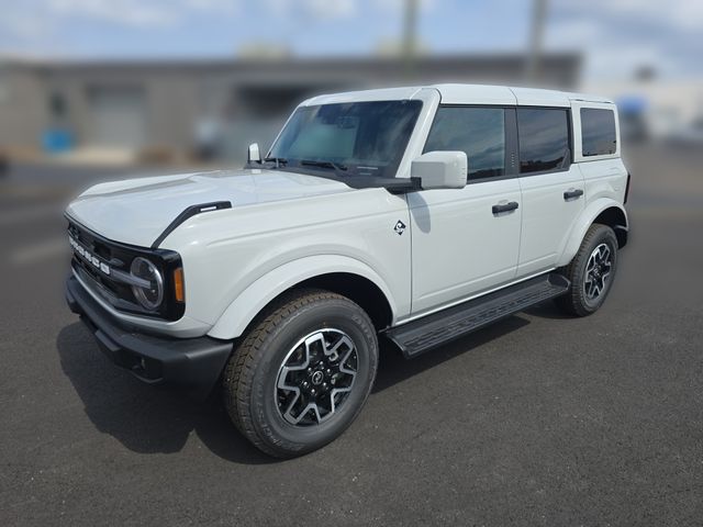 2026 Ford Bronco Outer Banks Sport Utility