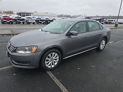 2013 Volkswagen Passat 2.5 S Sedan