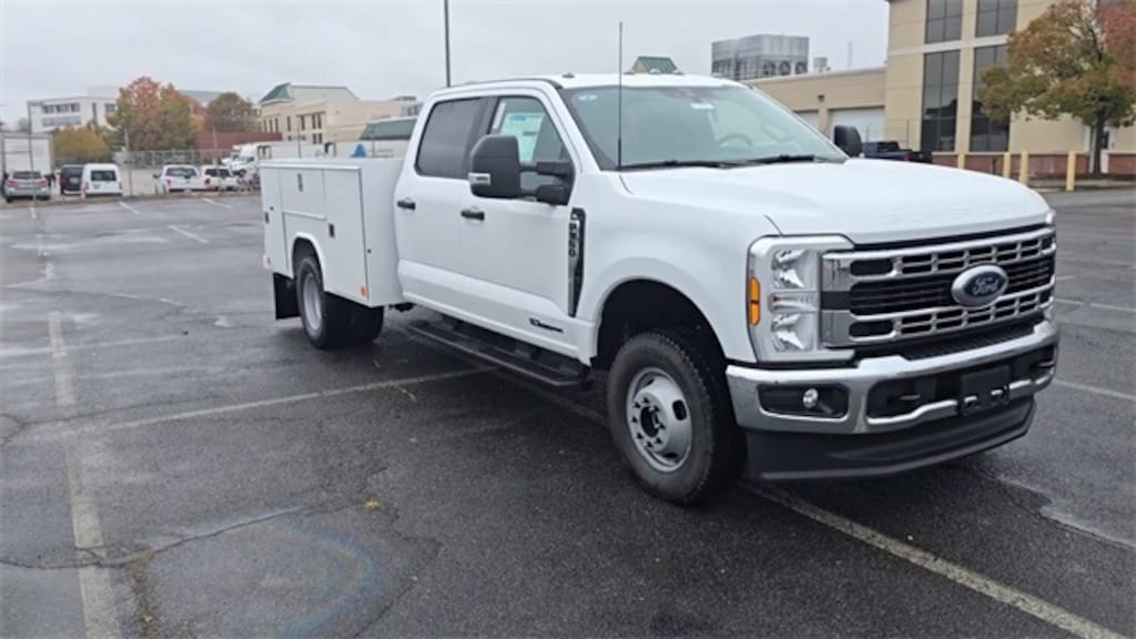 New 2026 Ford F-350 Chassis XL Crew Cab/Chassis
