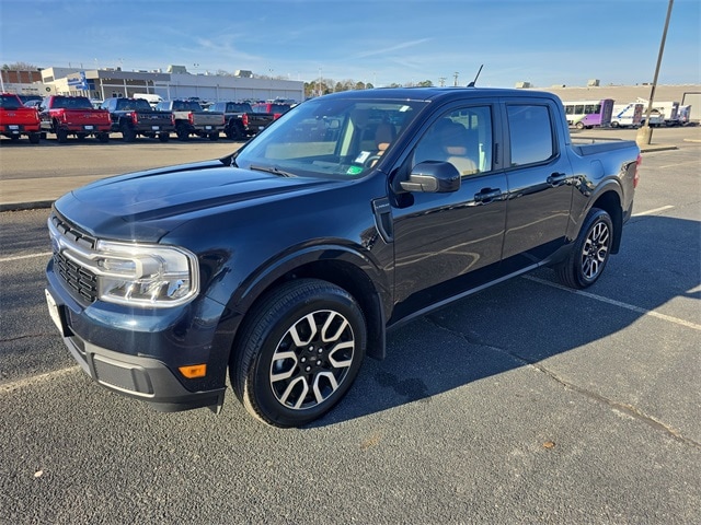 2023 Ford Maverick Lariat's photo