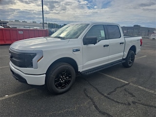2025 Ford F-150 Lightning XLT Crew Cab