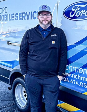 Staff member Kenneth Glisson from ID_62078abfa402