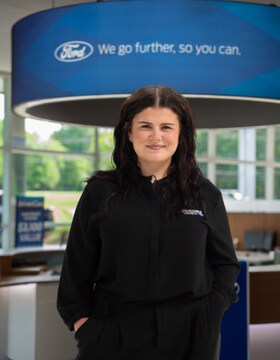 Staff member Loren Macfarlane from ID_4e3ffd7fdca6