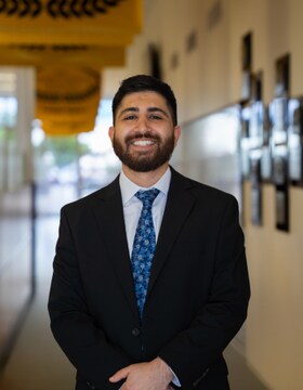 Staff member Shaakir Seedat from ID_d66691220adf