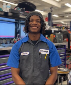 Staff member Victor Payne from ID_bb3a42f97d0d
