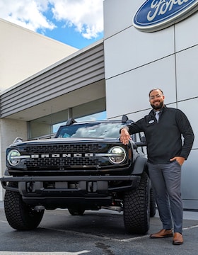 Staff member Moumun Shaabneh from ID_4c4e30303fcb