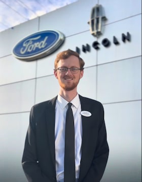 Staff member Jake Nelson from ID_4c4e30303fcb