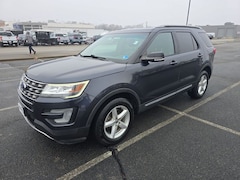 2017 Ford Explorer XLT SUV