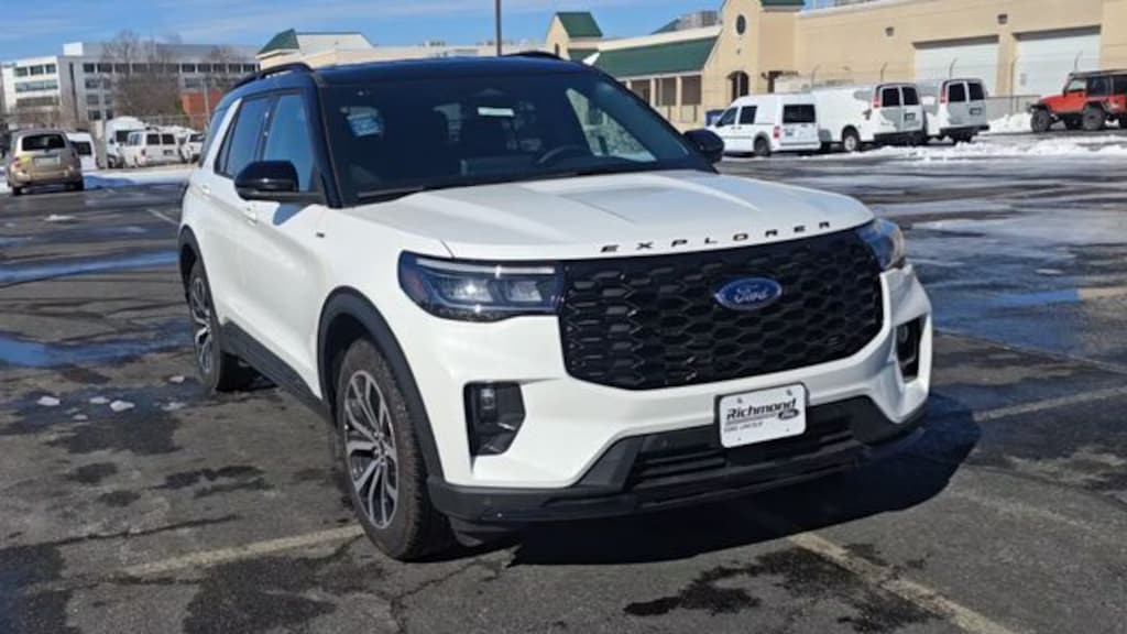 New 2025 Ford Explorer ST-Line Sport Utility