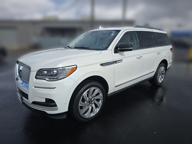 2024 Lincoln Navigator Reserve 4WD's photo
