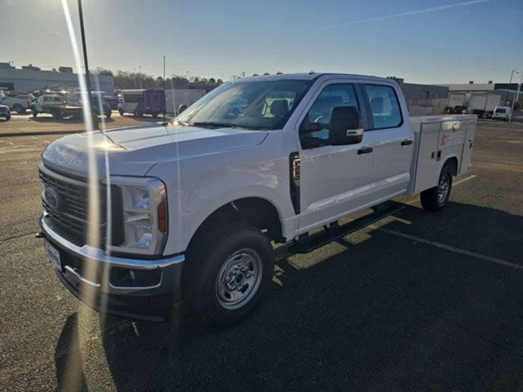 New 2026 Ford F-250 XL Crew Cab