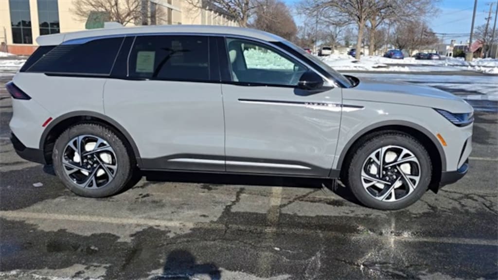 New 2026 Lincoln Nautilus Premiere Sport Utility