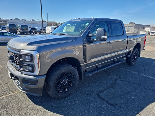 2025 Ford F-350 Super Duty XLT