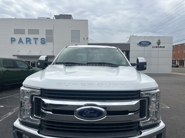 2019 Ford F-350 photo 3