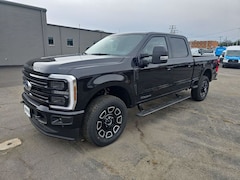 2025 Ford F-250 Platinum Crew Cab