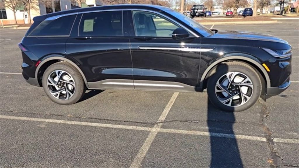 New 2026 Lincoln Nautilus Premiere Sport Utility