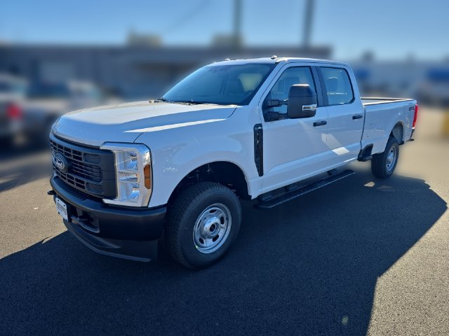 2027 Ford F-250 XL Crew Cab