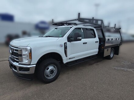 2025 Ford F-350 Chassis XL Service Body