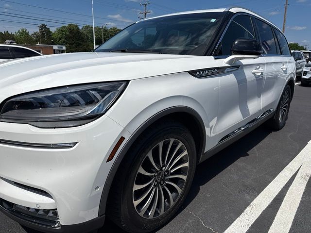 2021 Lincoln Aviator Reserve RWD's photo