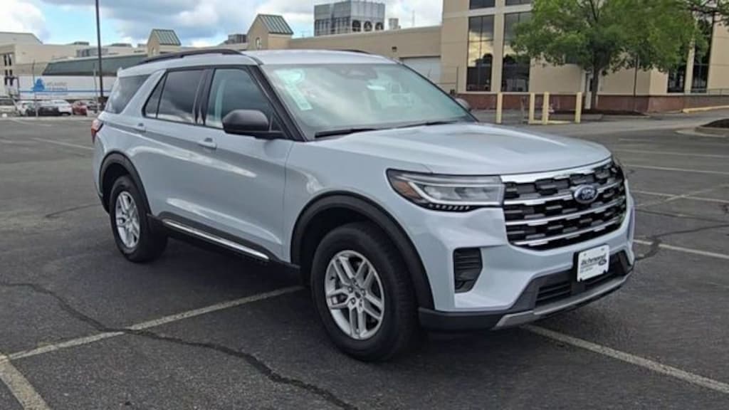 New 2025 Ford Explorer Active Sport Utility