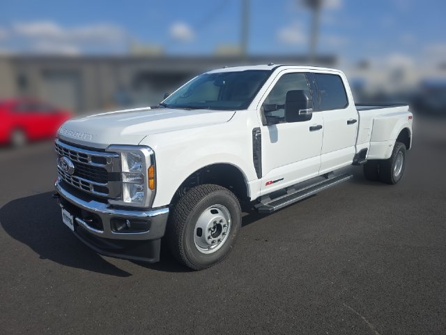 2027 Ford F-350 XL Crew Cab