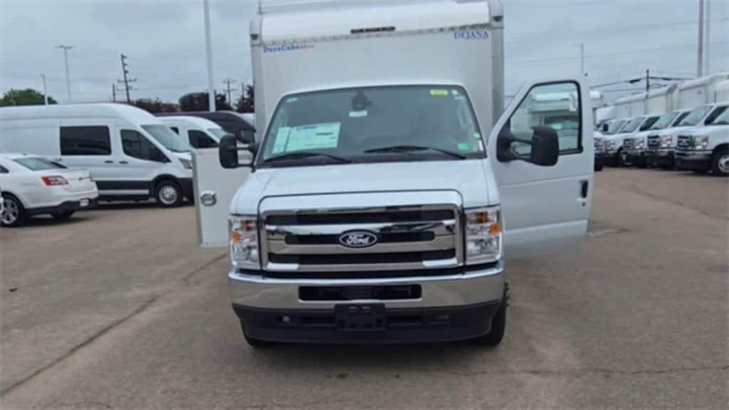 New 2026 Ford E-450 Cutaway Base 12Ft Dura Cube Max Utility Body