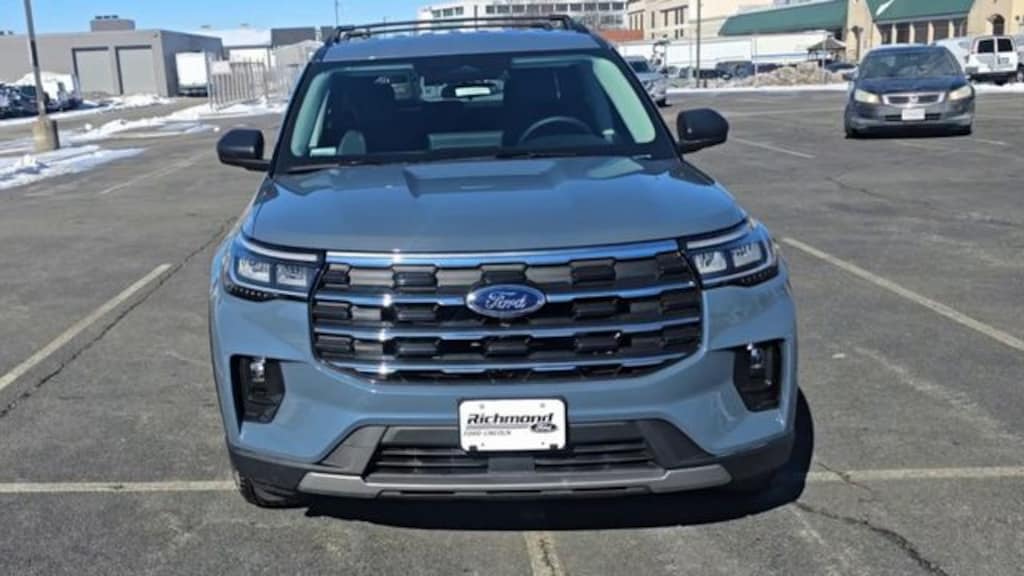New 2025 Ford Explorer Active Sport Utility
