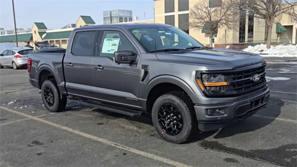 New 2025 Ford F-150 XLT SuperCrew