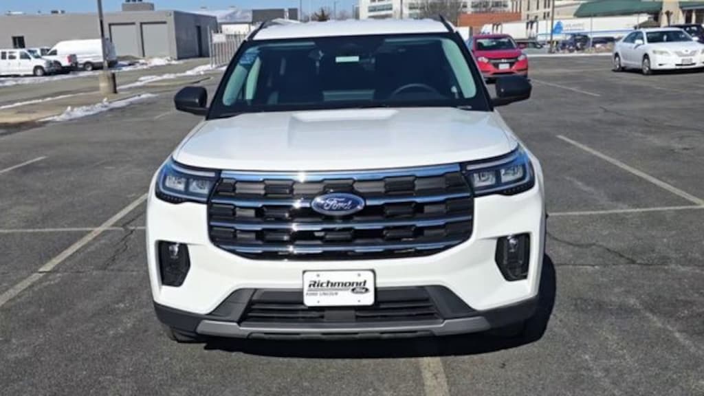 New 2025 Ford Explorer Active Sport Utility