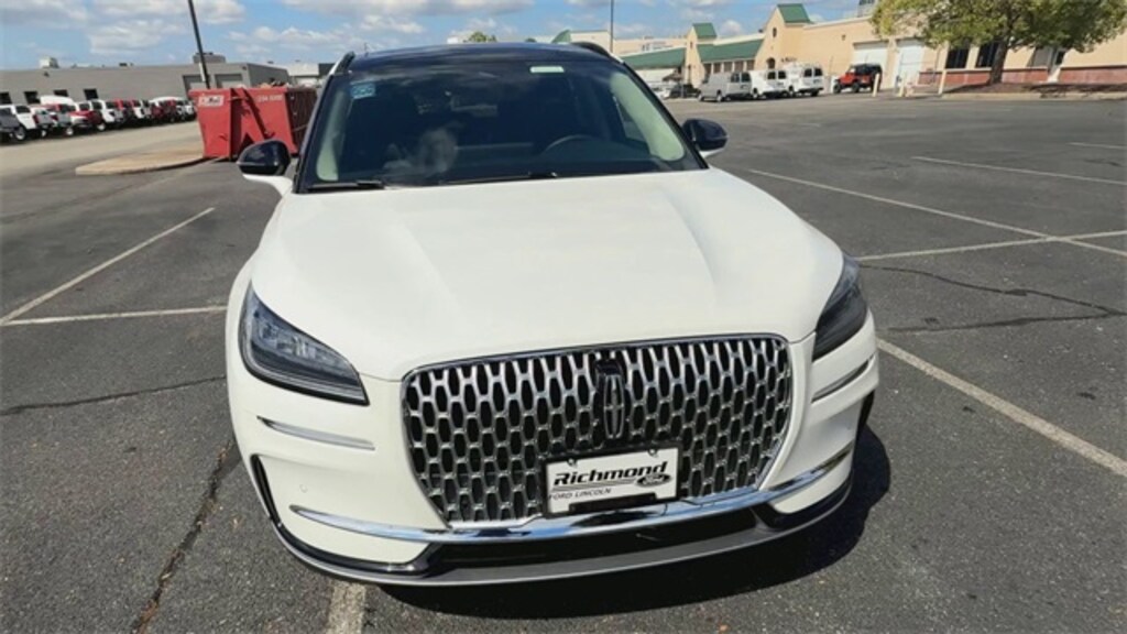 New 2025 Lincoln Corsair Premiere Sport Utility