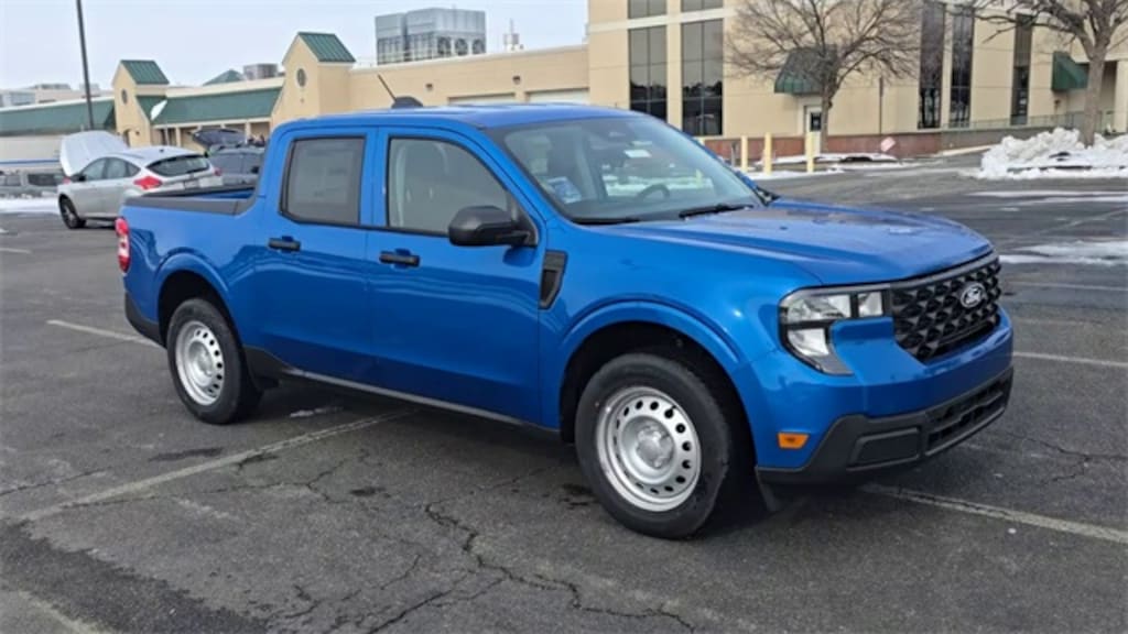 New 2025 Ford Maverick XL Crew Cab