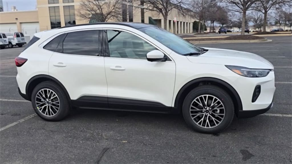 New 2026 Ford Escape Base Sport Utility