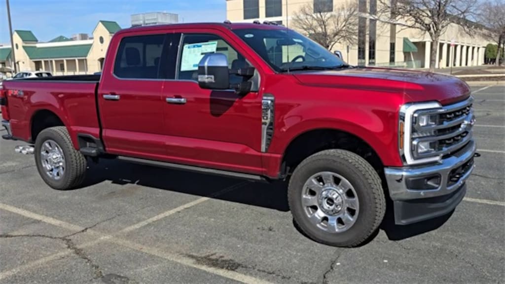 New 2025 Ford F-250 King Ranch Crew Cab