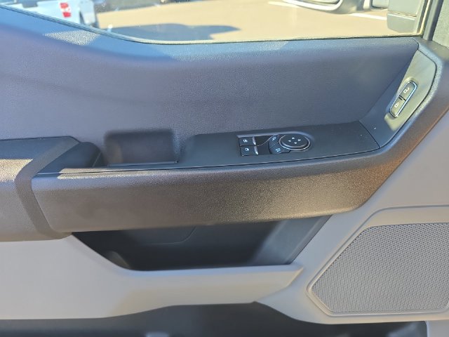 2026 Ford F-350 Super Duty XL - Photo 13