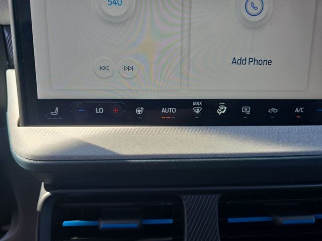 2025 Ford Maverick XLT - Photo 18