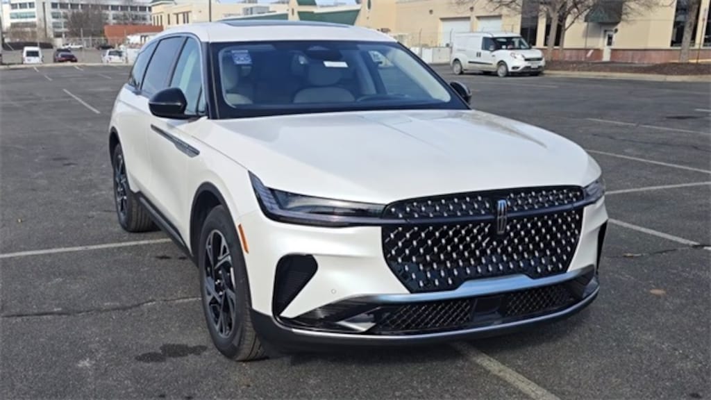 New 2026 Lincoln Nautilus Premiere Sport Utility