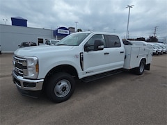 2025 Ford F-350 Chassis XL 9ft Service Body