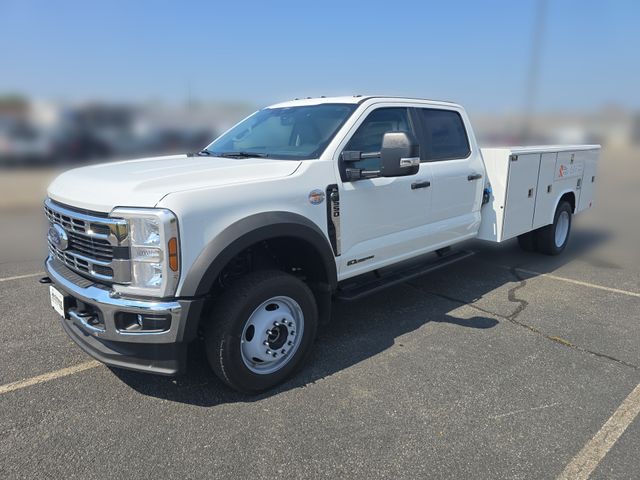 2026 Ford F-550 Super Duty Chassis Cab
