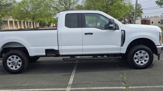 Used 2024 Ford F-350 Super Duty XLT with VIN 1FT8X3BN1REE23131 for sale in Richmond, VA
