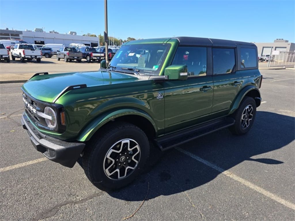 New 2025 Ford Bronco Outer Banks Sport Utility