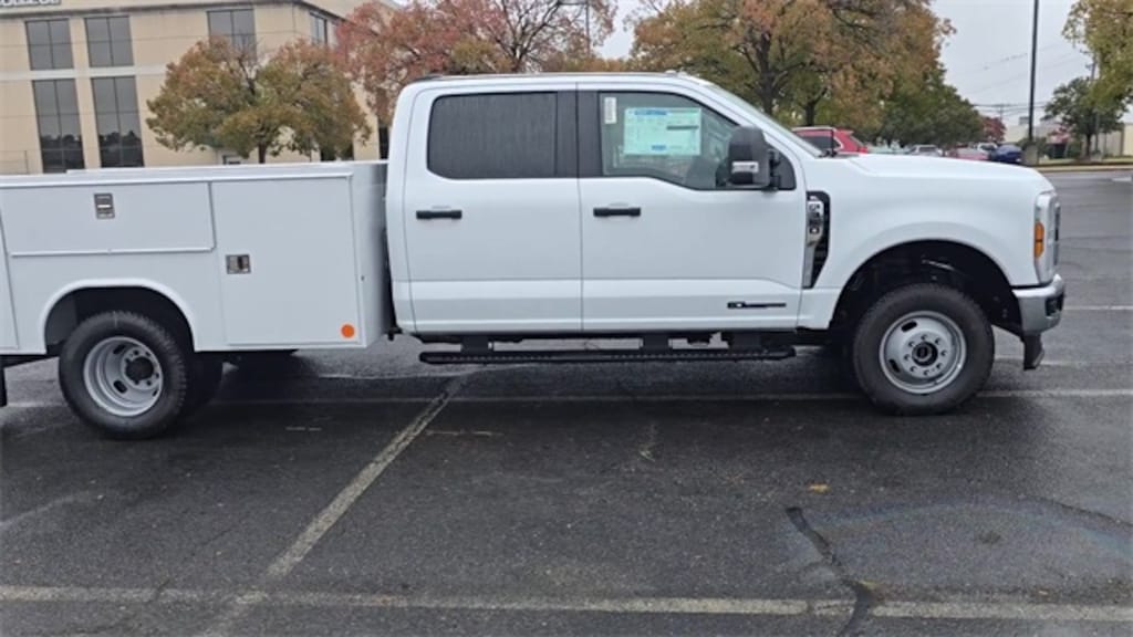 New 2026 Ford F-350 Chassis XL Crew Cab/Chassis