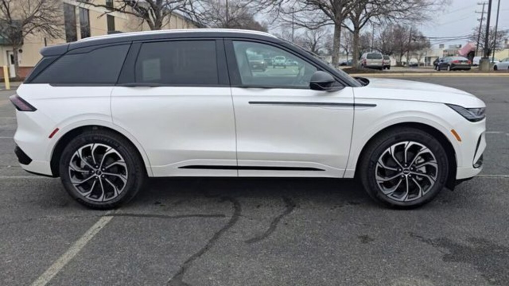 New 2026 Lincoln Nautilus Reserve Sport Utility