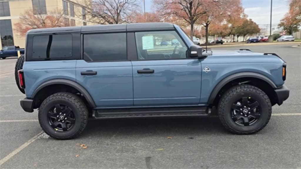 New 2025 Ford Bronco Outer Banks Sport Utility