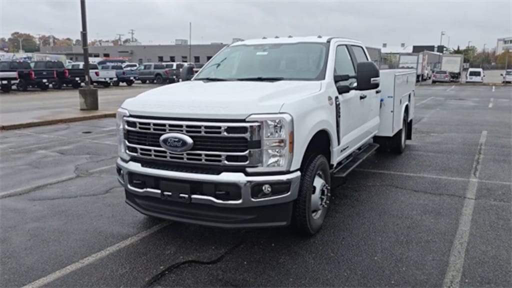 New 2026 Ford F-350 Chassis XL Crew Cab/Chassis