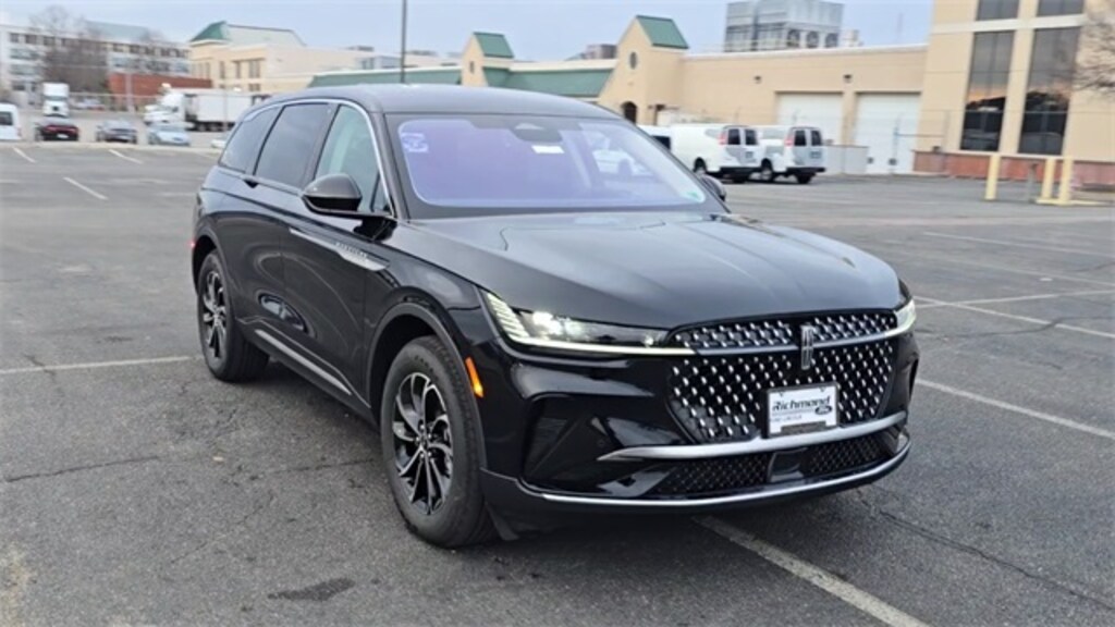 New 2025 Lincoln Nautilus Premiere Sport Utility