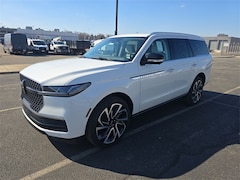 2026 Lincoln Navigator Reserve SUV