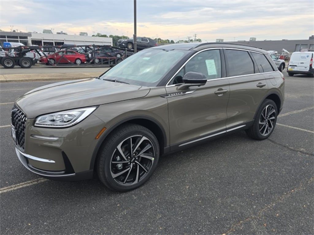 New 2025 Lincoln Corsair Reserve CROSSOVERS