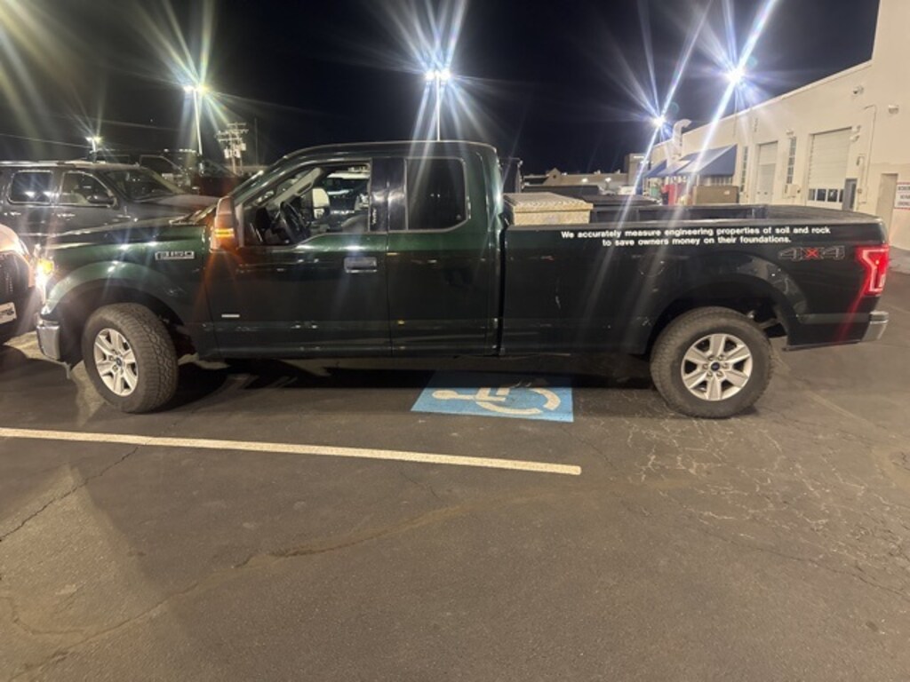 Used 2016 Ford F-150 Lariat Extended Cab Truck
