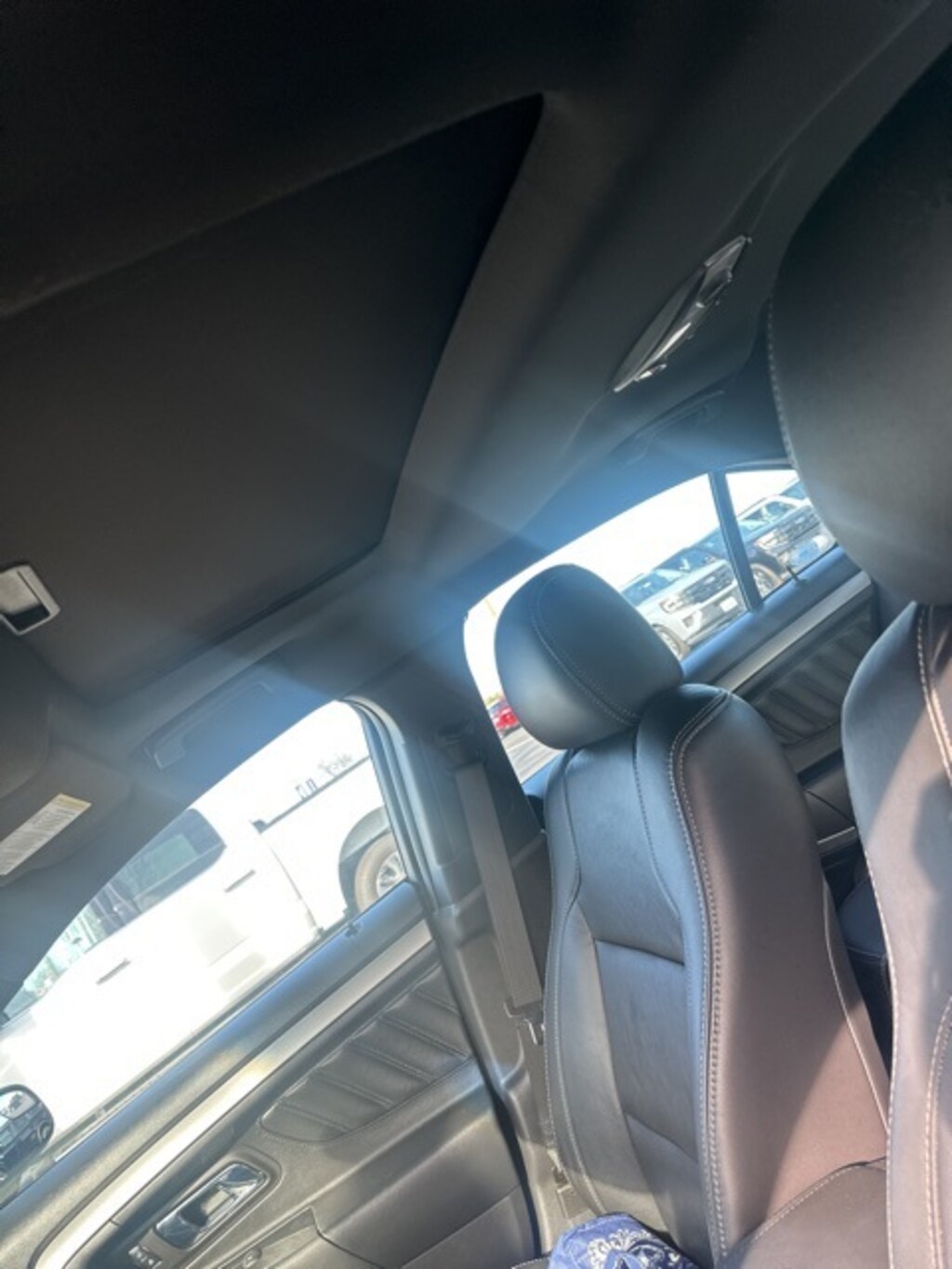 Used 2015 Ford Taurus SEL Sedan